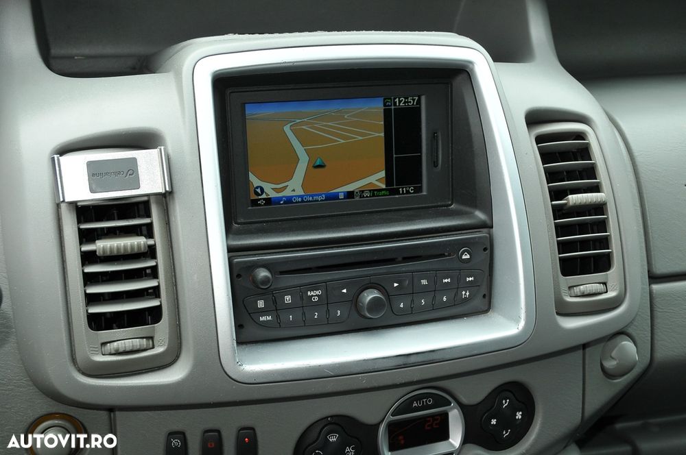 Renault Trafic Grand Passenger 2.0 dCi L2H1 Authentique - 16