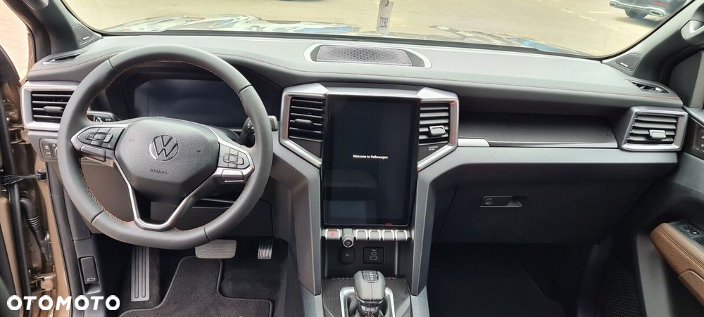 Volkswagen Amarok - 16