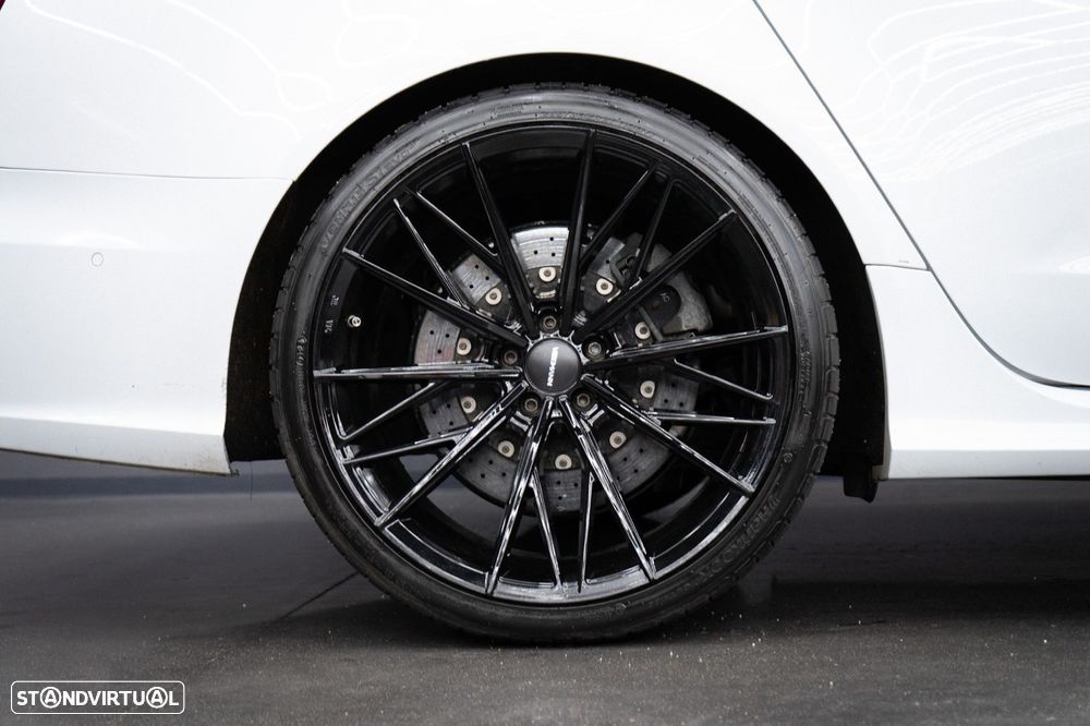 Audi RS6 Avant 4.0 TFSi quattro Tiptronic - 14