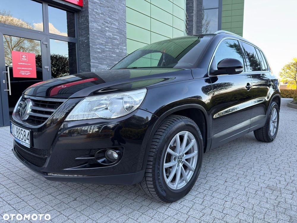 Volkswagen Tiguan - 11