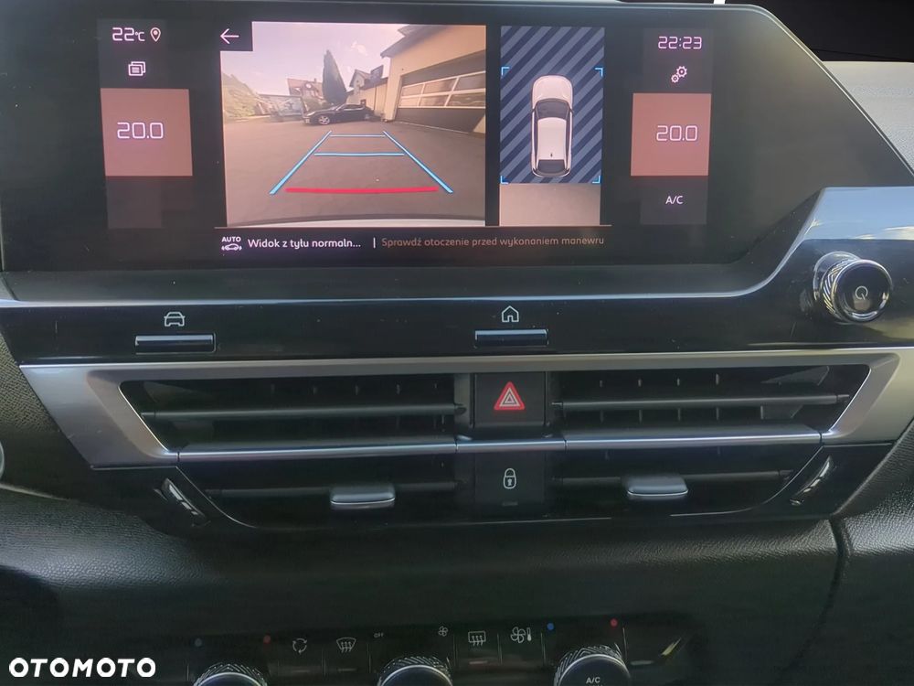Citroën C4 1.2 PureTech Shine S&S - 25