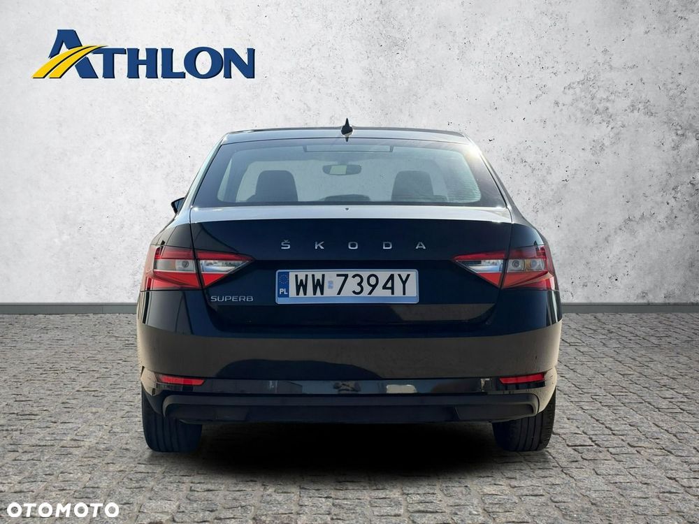 Skoda Superb 1.5 TSI ACT Active DSG - 4