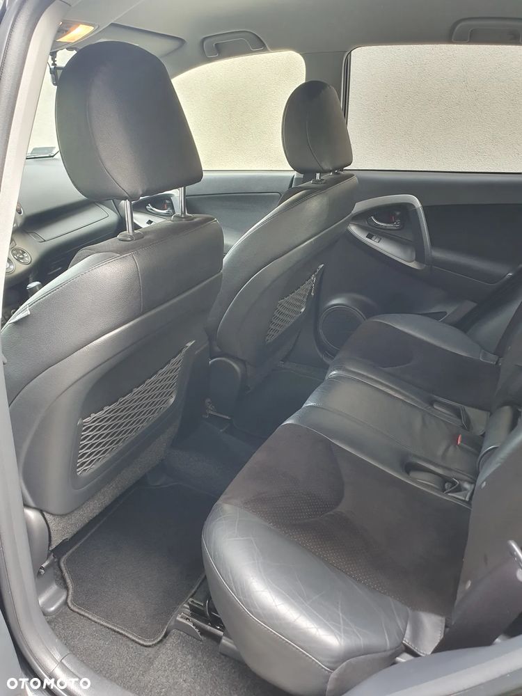 Toyota RAV4 2.0 VVT-i Sol 4x2 - 10