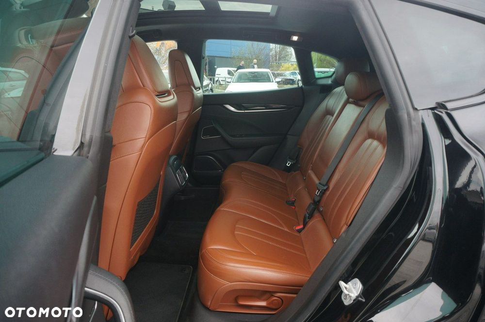Maserati Levante - 26