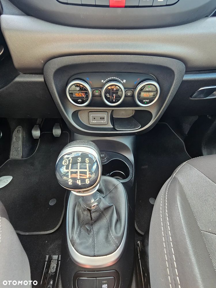 Fiat 500L Living 1.4 T-Jet 16V Lounge - 19