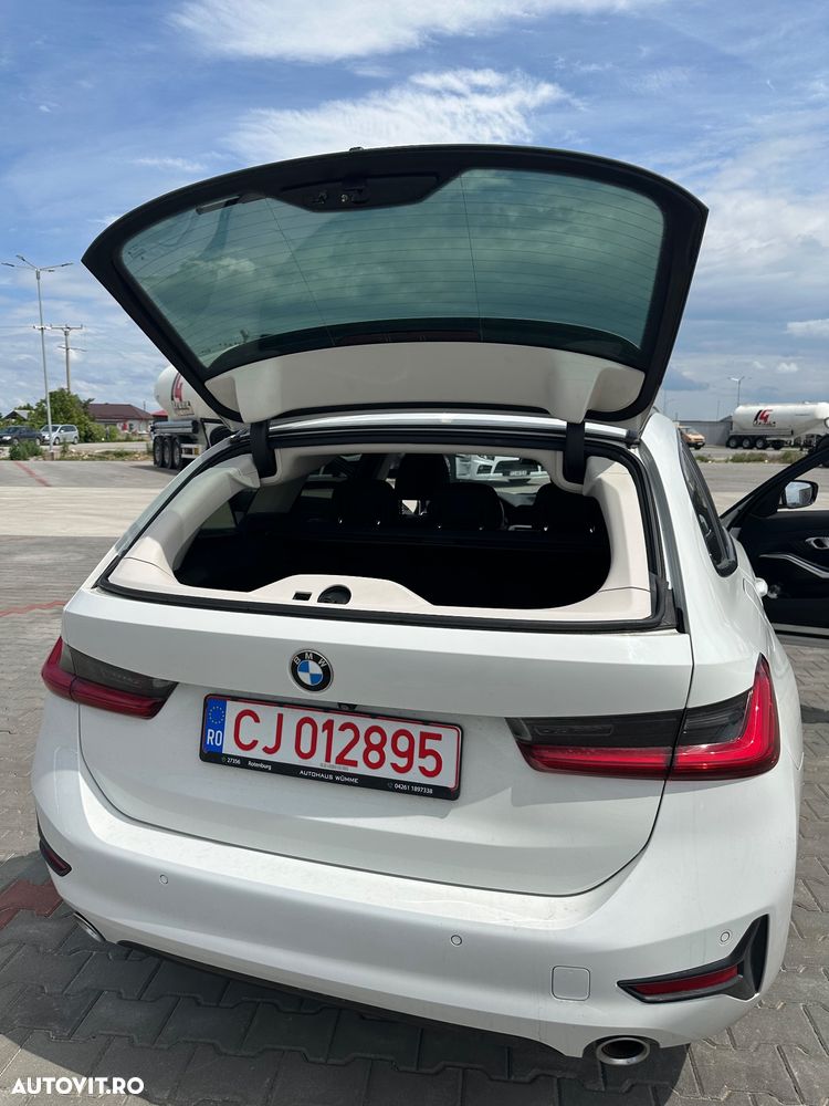 BMW Seria 3 320d AT MHEV - 11