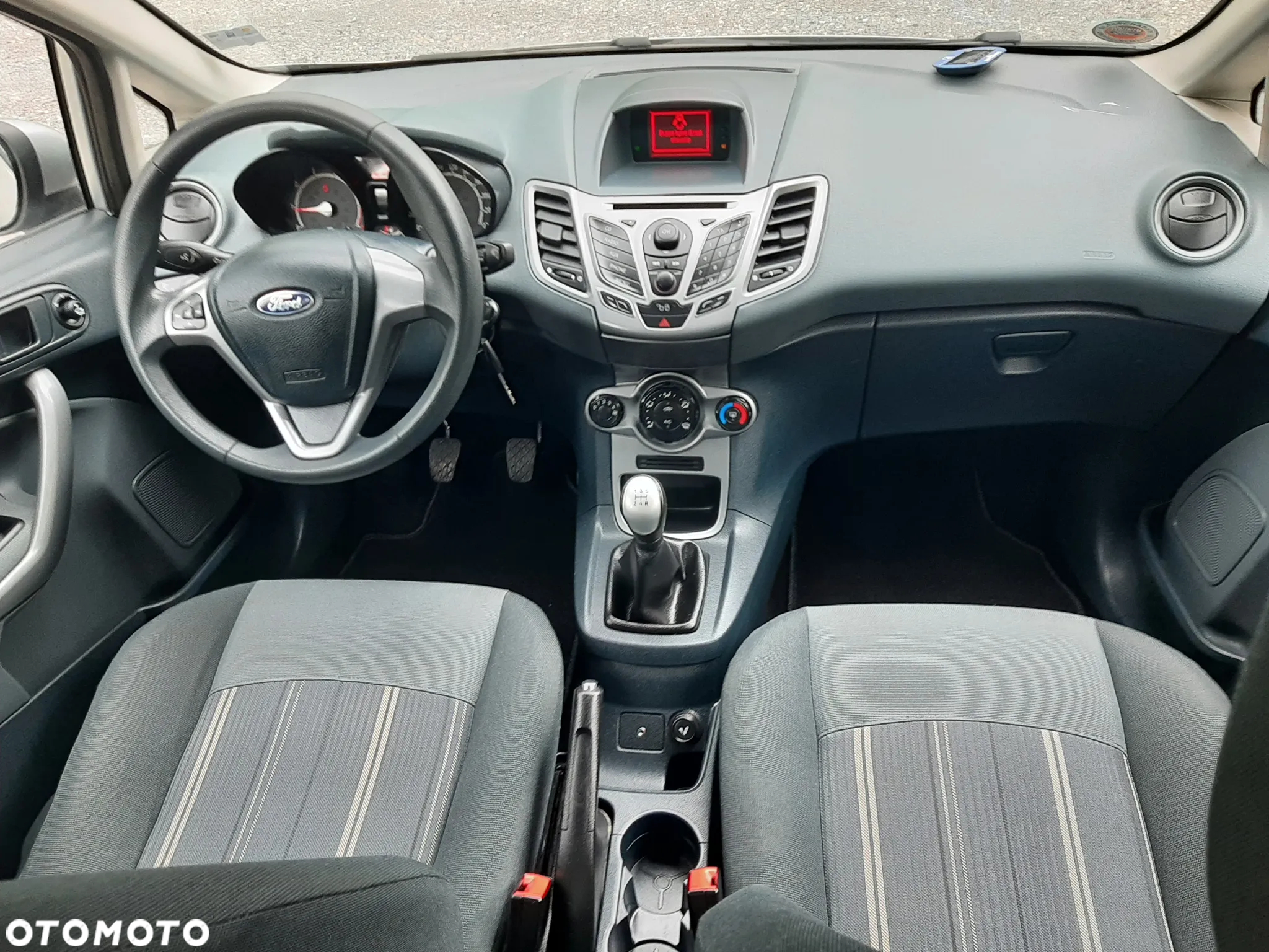 Ford Fiesta 1.25 Ambiente - 18