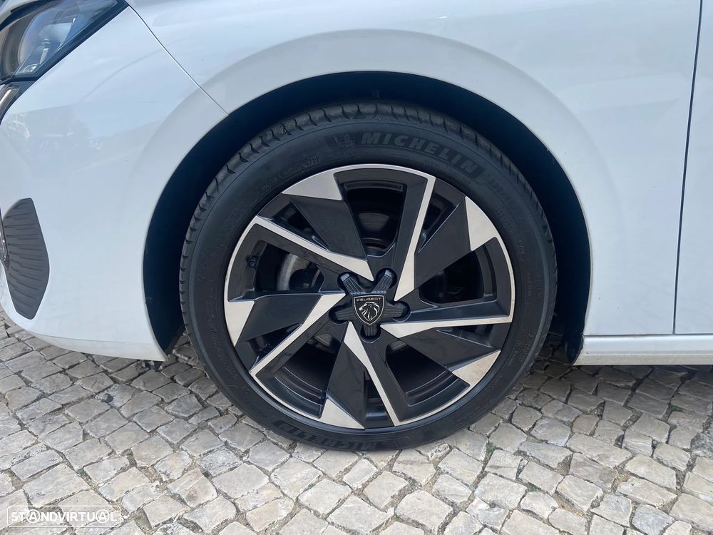 Peugeot 308 PureTech 130 GPF EAT8 Stop & Start Allure Pack - 41