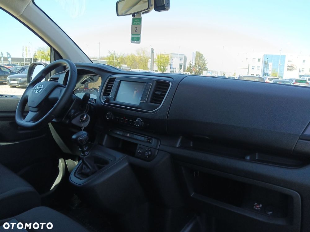 Toyota PROACE - 11