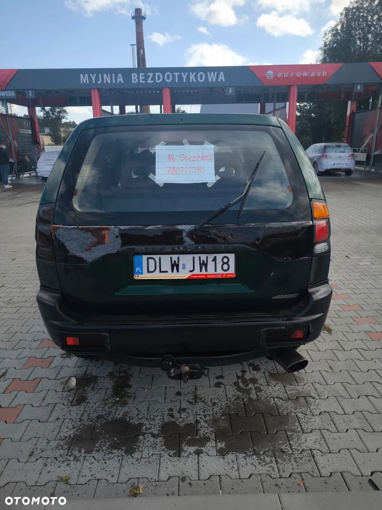 Mitsubishi Pajero Sport - 6