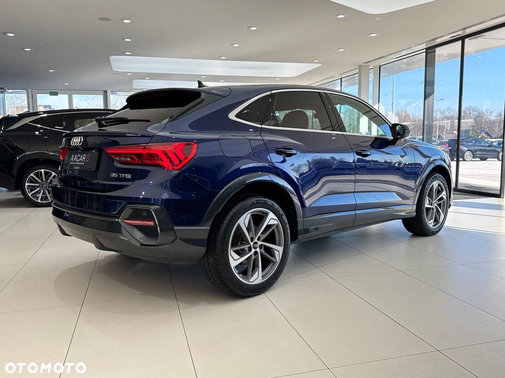 Audi Q3 Sportback - 5