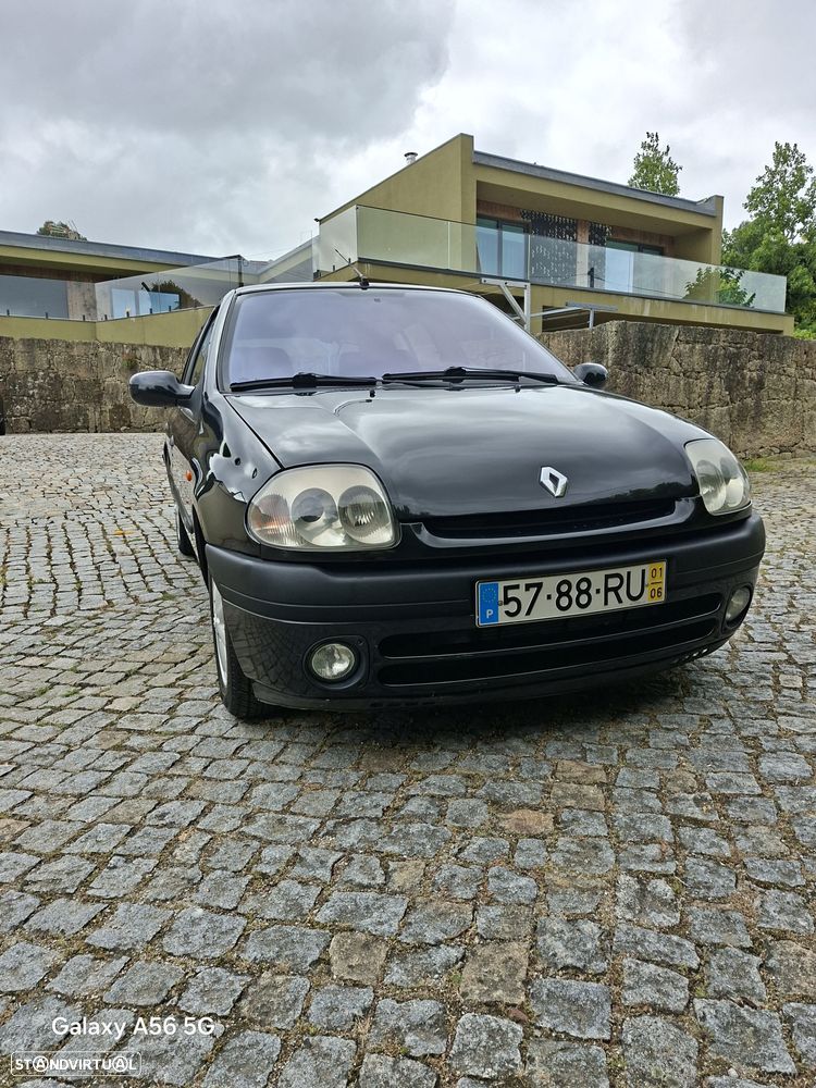 Renault Clio 1.2 RT - 2