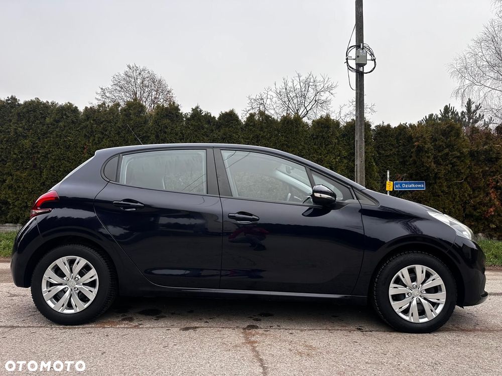 Peugeot 208 - 20