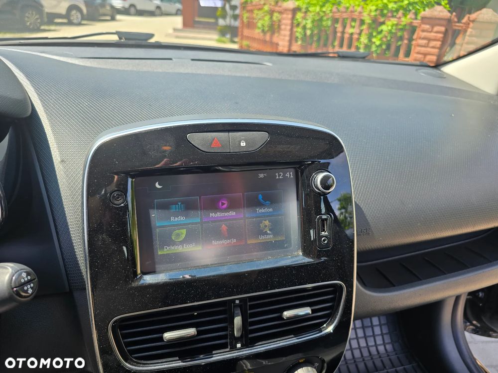 Renault Clio - 30