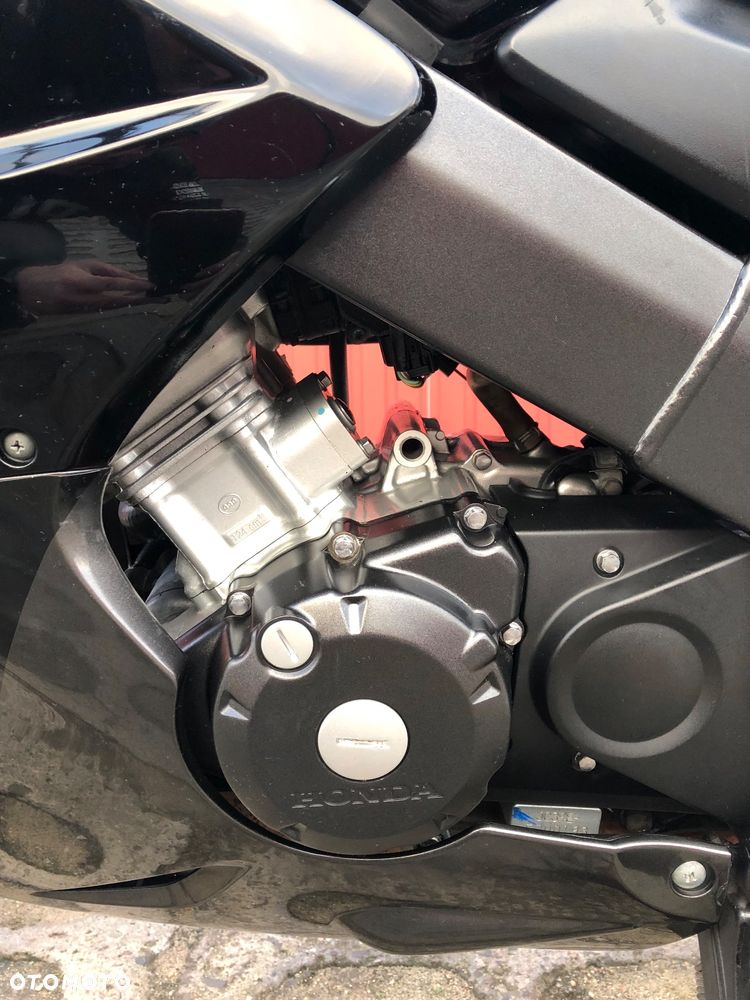 Honda CBR - 21
