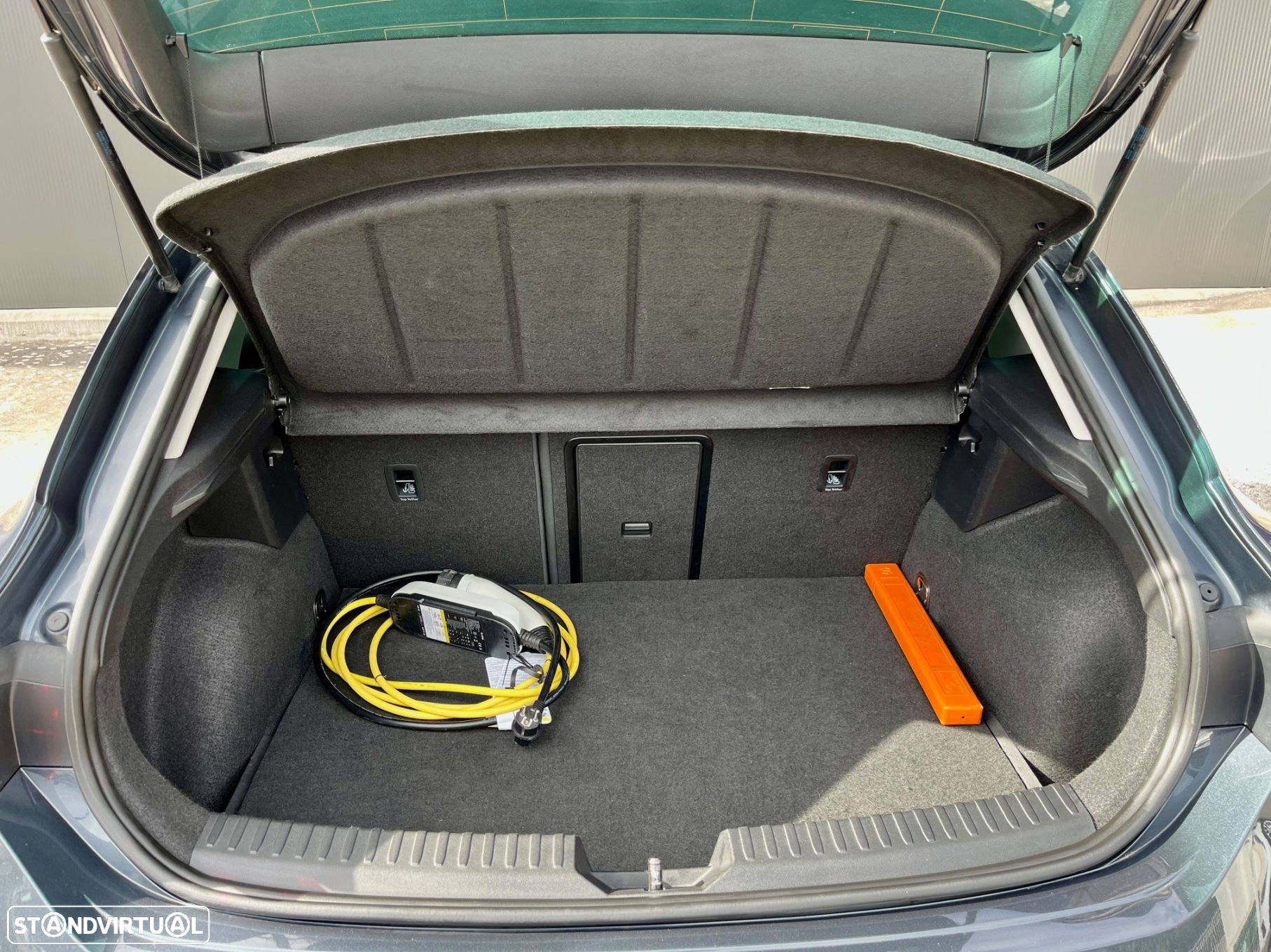 SEAT Leon 1.4 e-Hybrid FR DSG - 17
