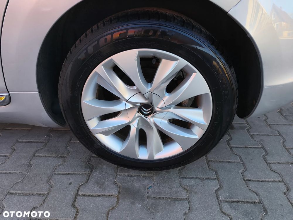 Citroën DS5 HDi 165 Business - 27