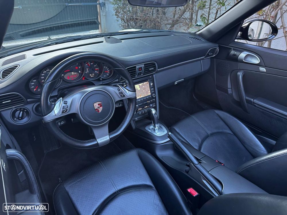 Porsche 911 Série F - 14