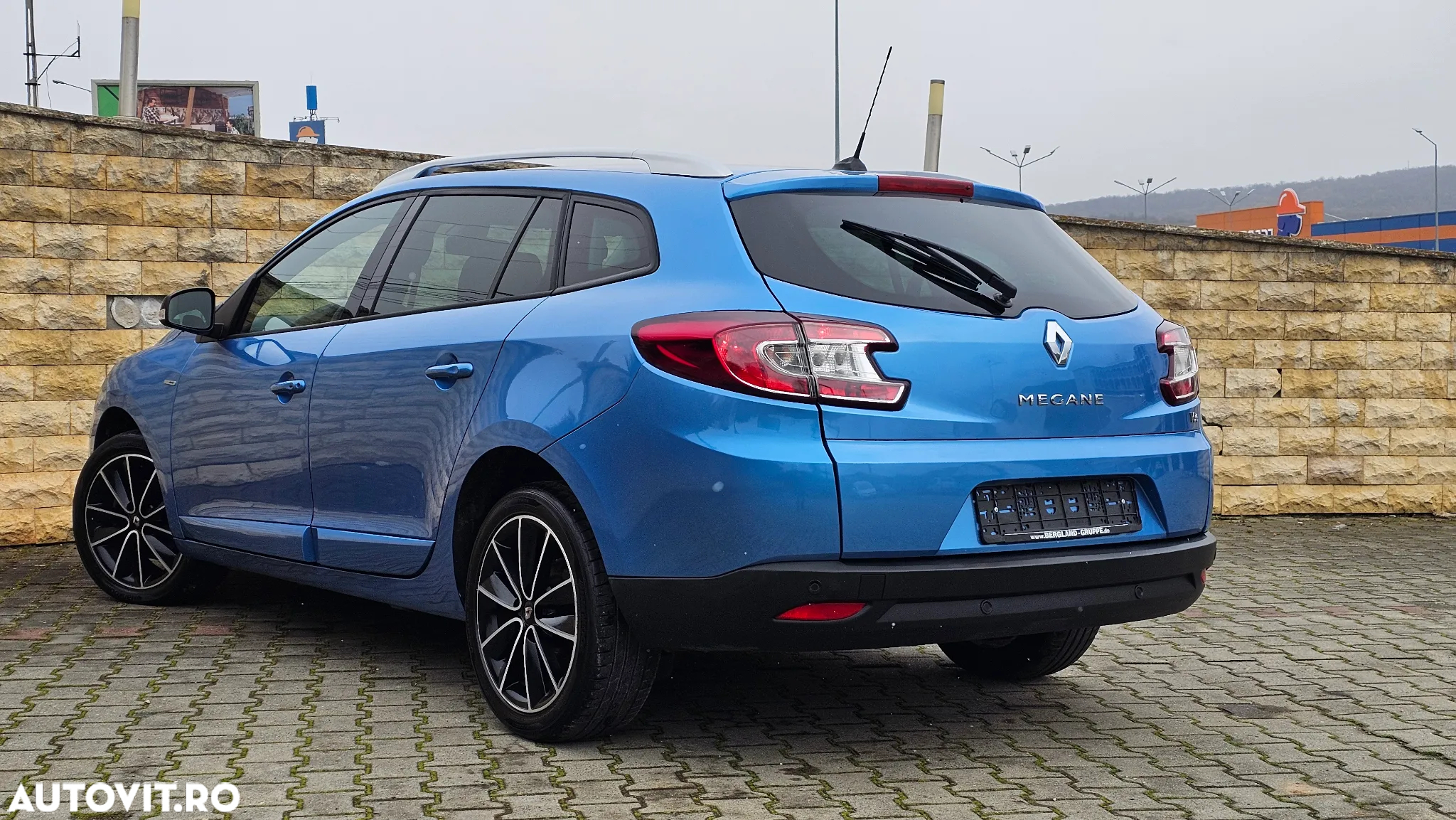Renault Megane Grandtour ENERGY TCe 115 Start & Stopp Bose Edition - 2