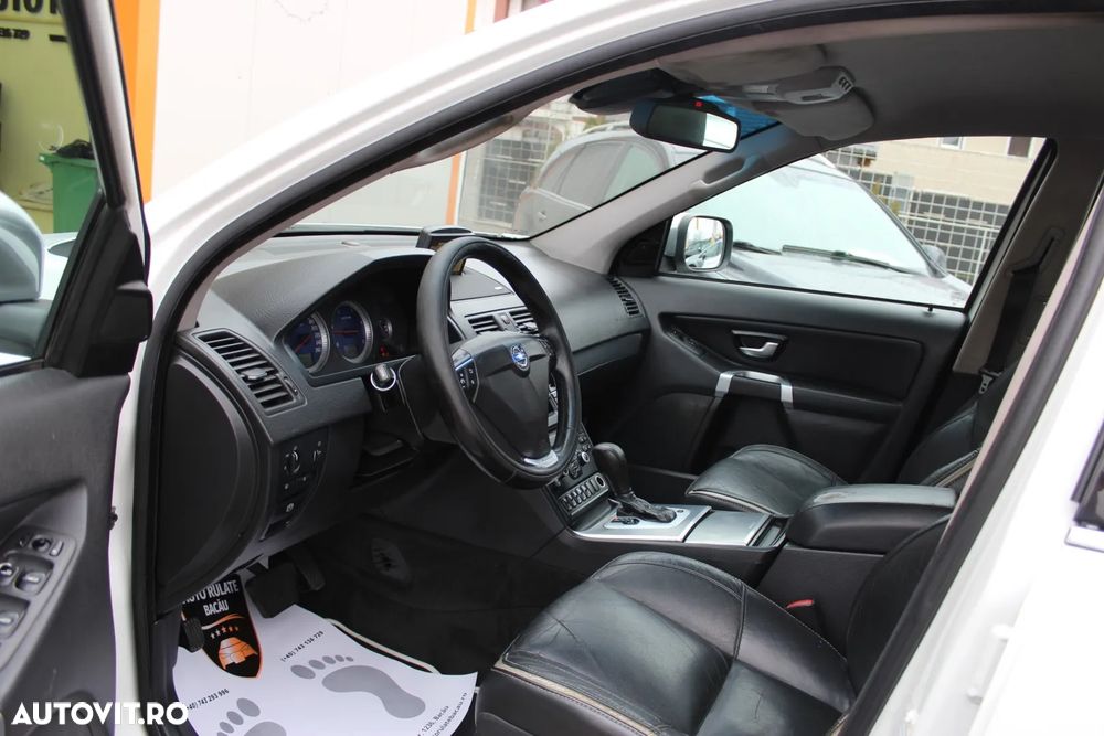 Volvo XC 90 D5 AWD Rdesign - 12