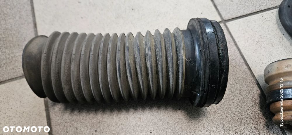 Sprężyna przód mocowanie amortyzatora odbój Fiat Doblo II Opel Combo D LIFT 1,6 M-Jet 2019r - 13