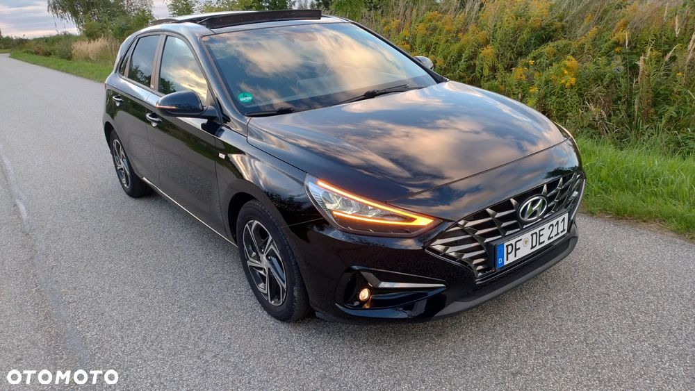 Hyundai i30 1.0 T-GDI 48V-Hybrid DCT Connect & Go - 27