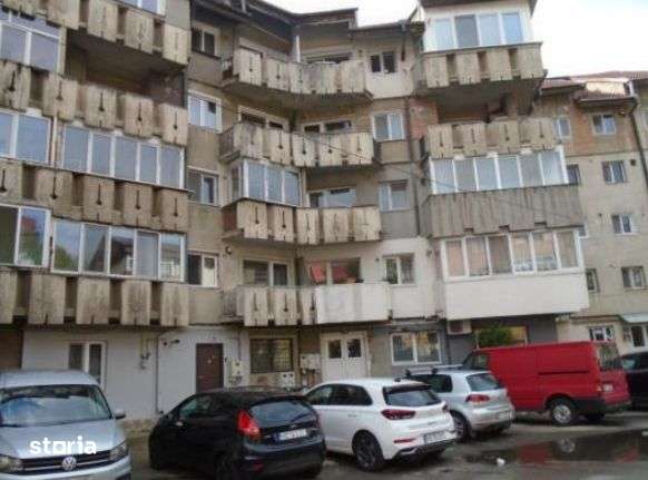 Licitatie-Apartament 2 camere Petrosani, jud Hunedoara — fotografia 1
