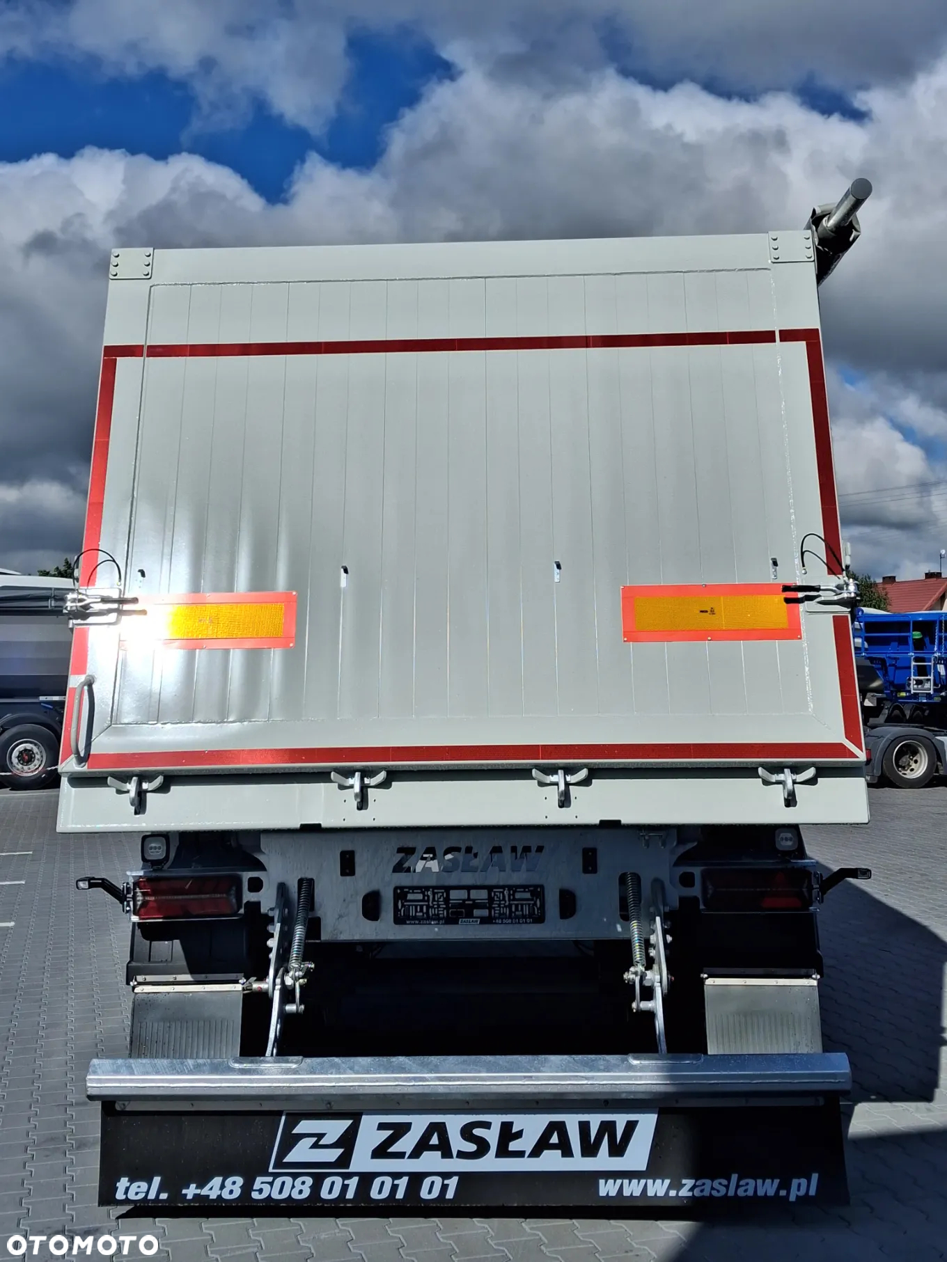 Zaslaw Aluminiowa skrzynia 28-33m3 - 10