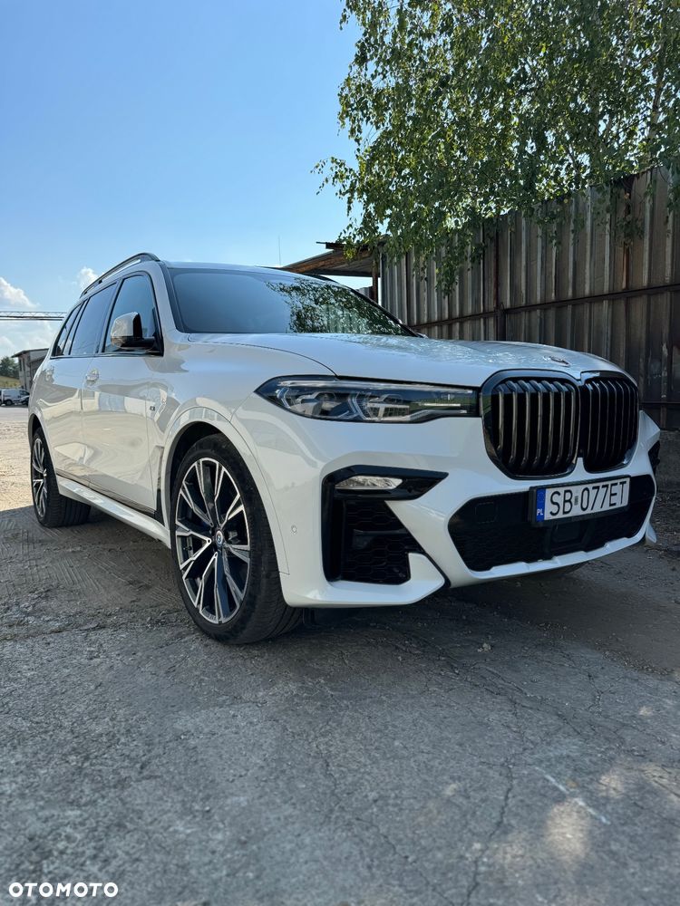 BMW X7 - 11