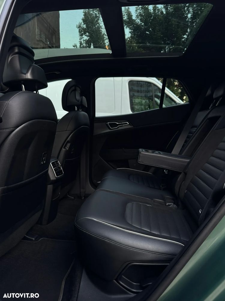Kia Sportage 1.6 T-GDI PHEV 6AT 4x4 GT Line - 17