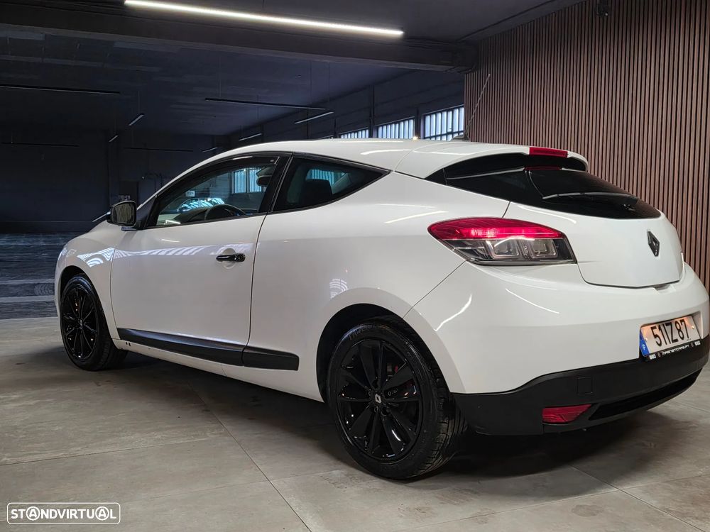 Renault Mégane Coupe 1.5 dCi Dynamique S - 2