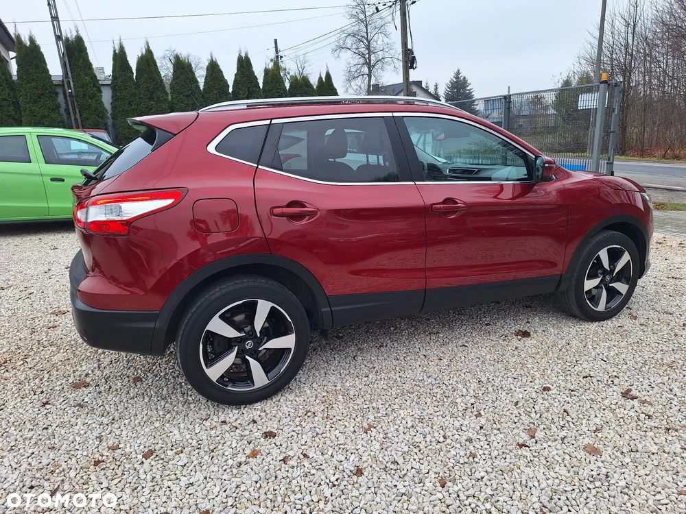 Nissan Qashqai - 15