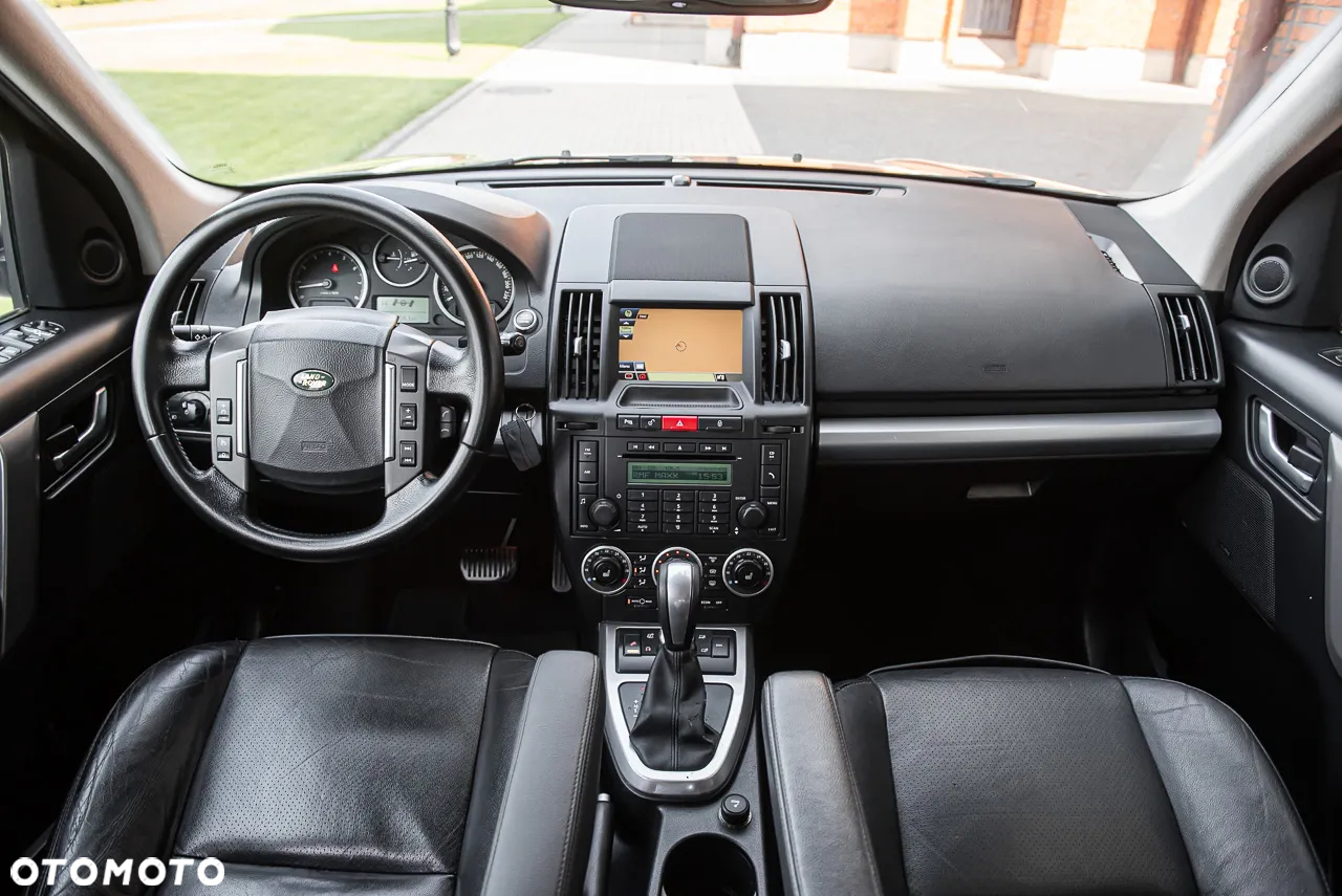 Land Rover Freelander II 3.2 i6 HSE - 27