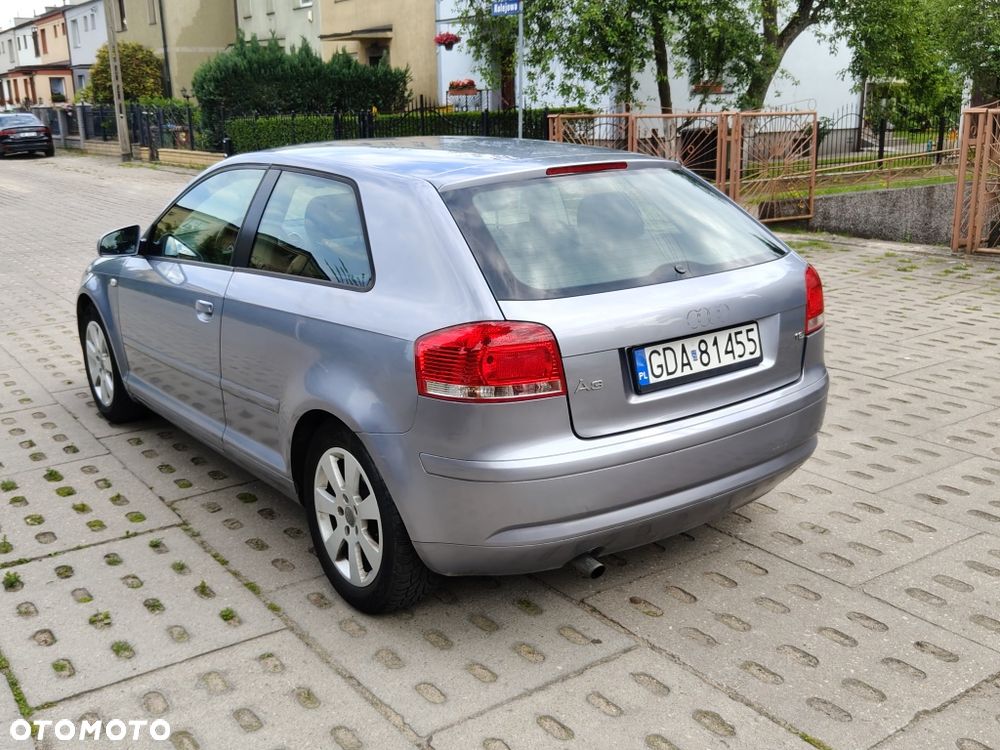 Audi A3 Sportback - 5