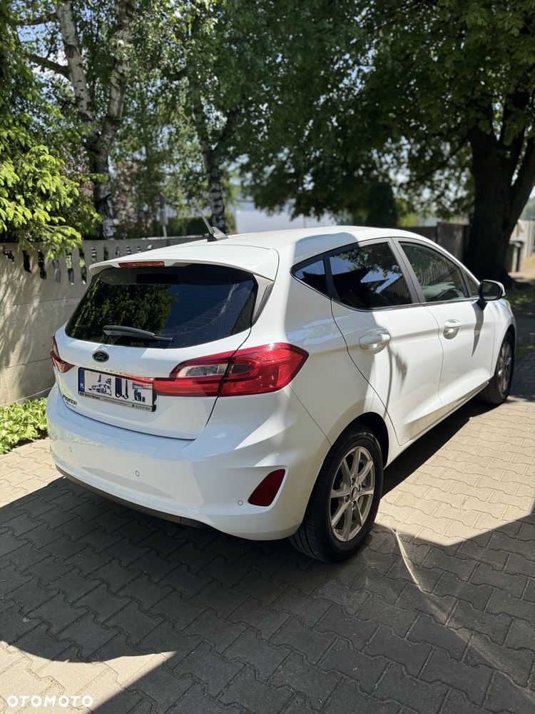 Ford Fiesta - 2