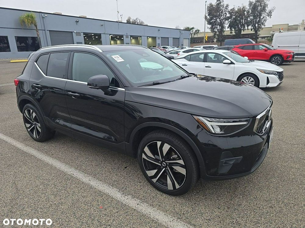 Volvo XC 40 B5 AWD Ultimate Bright - 3