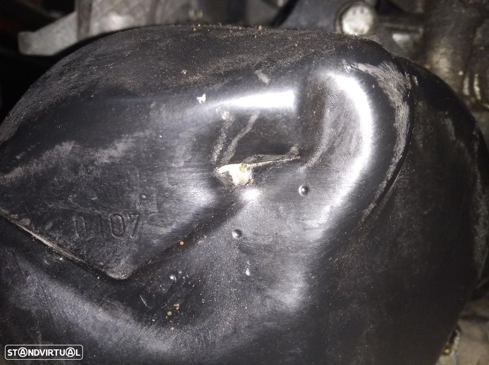 CAIXA VELOCIDADES NISSAN MICRA III 2006 - 4