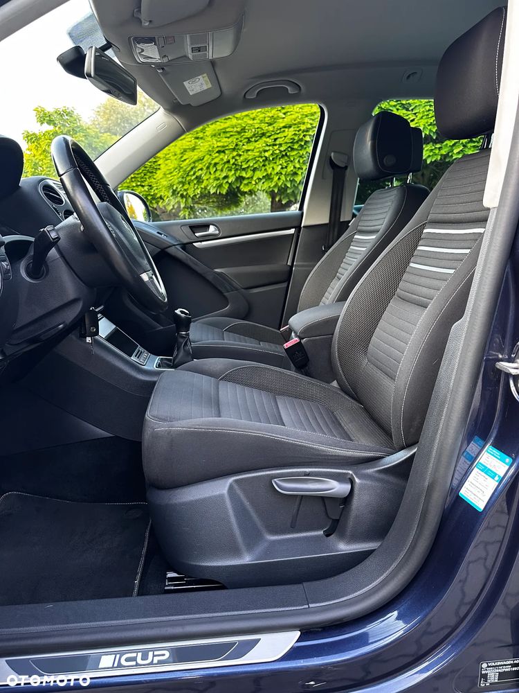 Volkswagen Tiguan 2.0 TDI DPF BlueMotion Technology Cup Sport & Style - 9