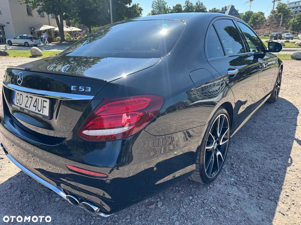 Mercedes-Benz Klasa E - 4