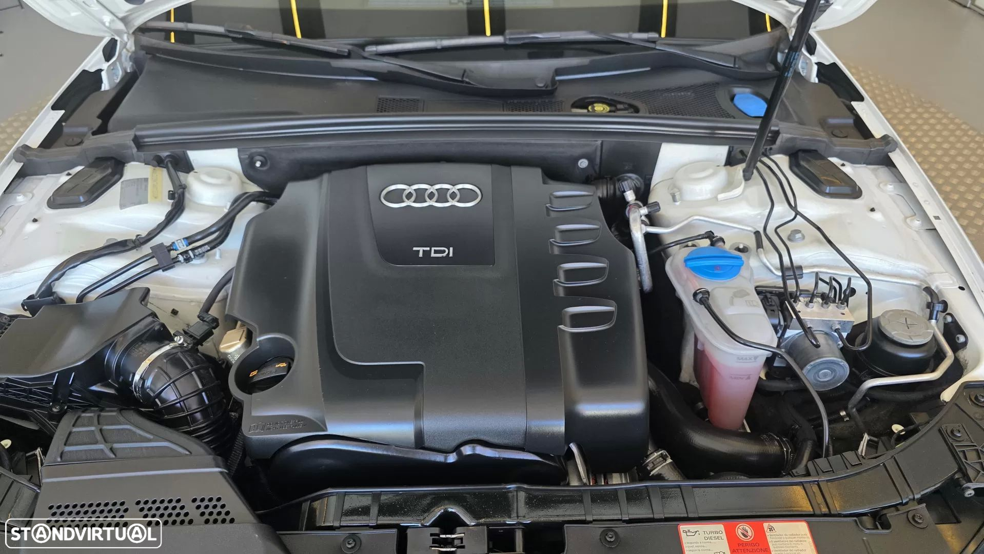 Audi A4 2.0 TDI S-line Multitronic - 24