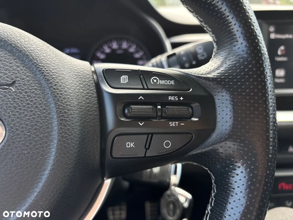 Kia Stonic 1.0 T-GDI MHEV L - 22