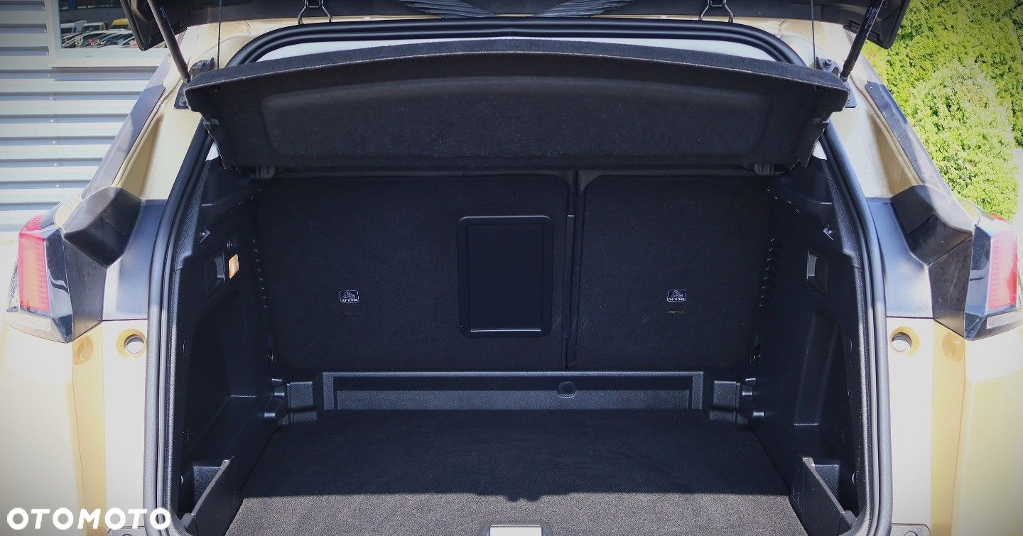 Peugeot 3008 - 18