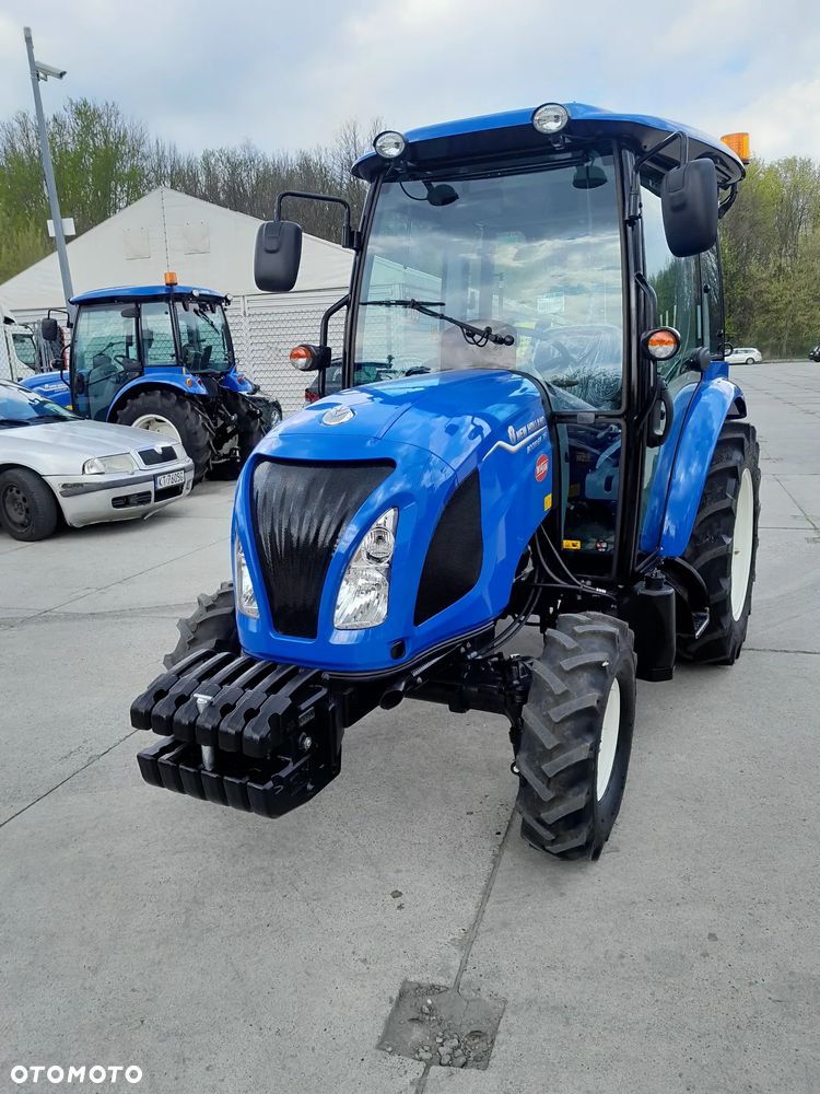 New Holland Boomer 35 - 1