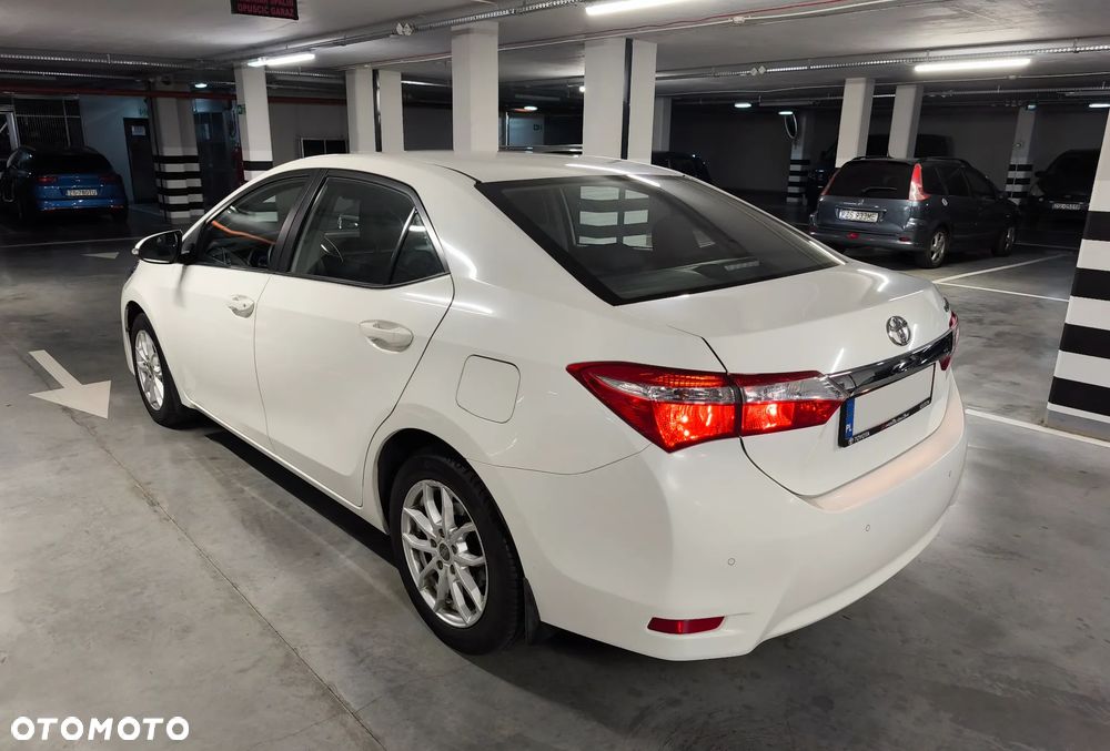 Toyota Corolla 1.6 Active - 21