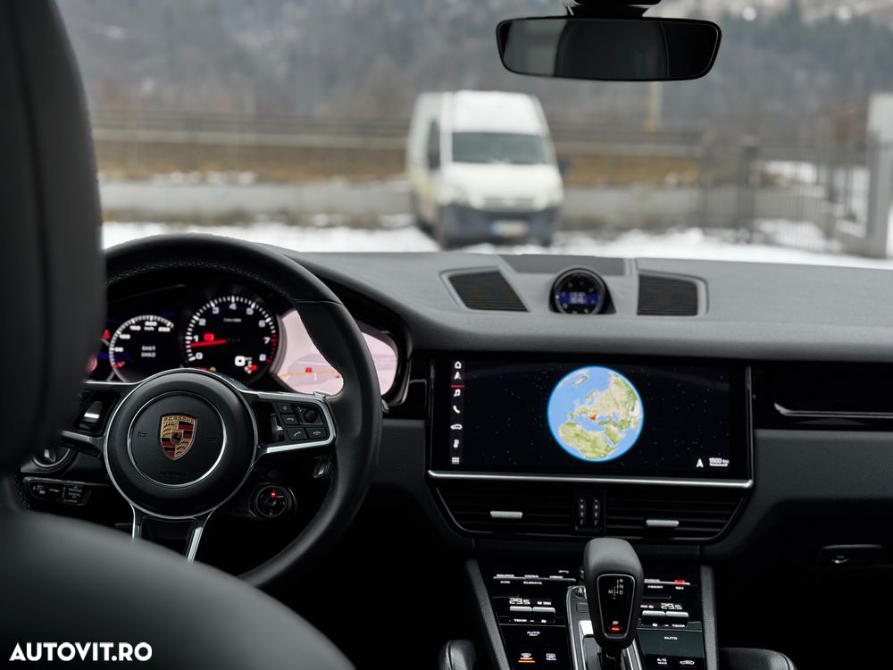 Porsche Cayenne Tiptronic S - 11