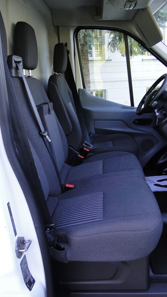 Ford Transit - 8