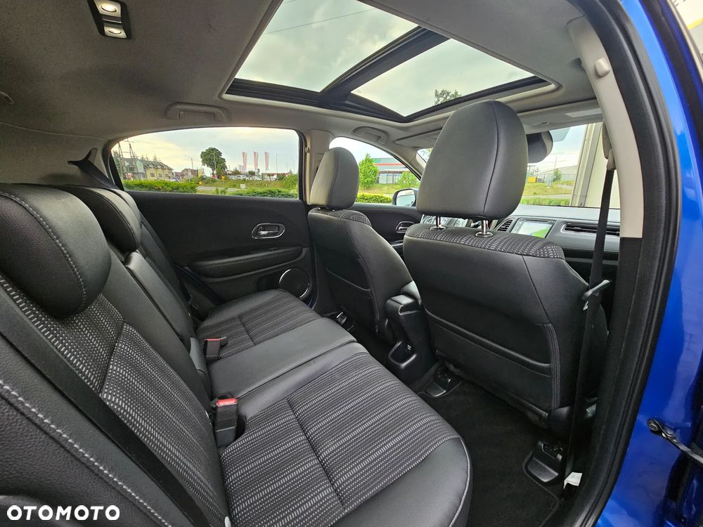 Honda HR-V 1.5 i-VTEC CVT Executive - 8