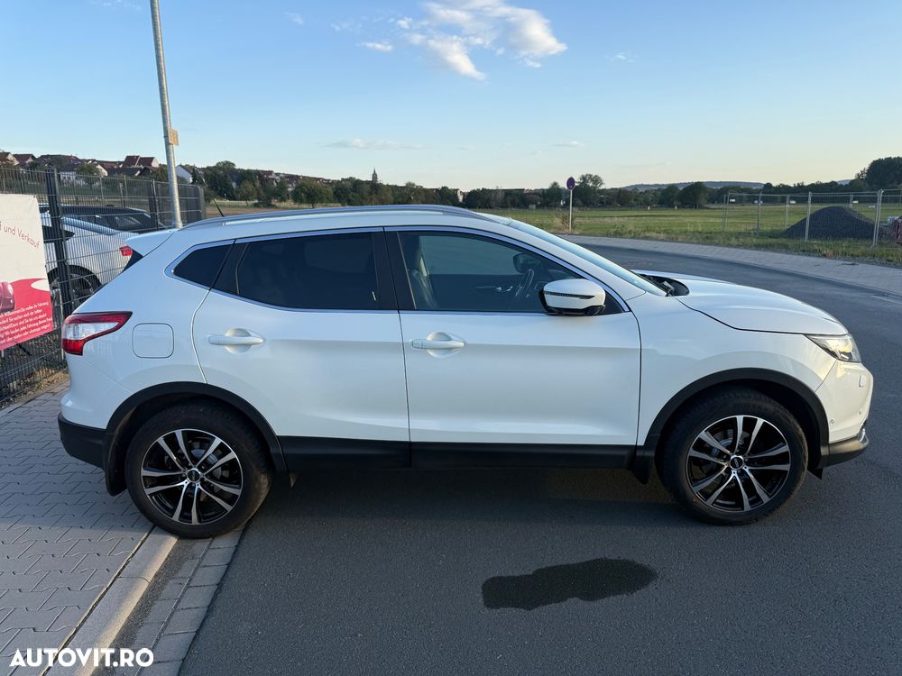 Nissan Qashqai 1.6 DCI Start/Stop Tekna - 35