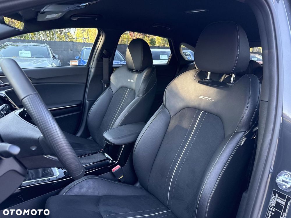 Kia ProCeed 1.5 T-GDI GT Line - 10