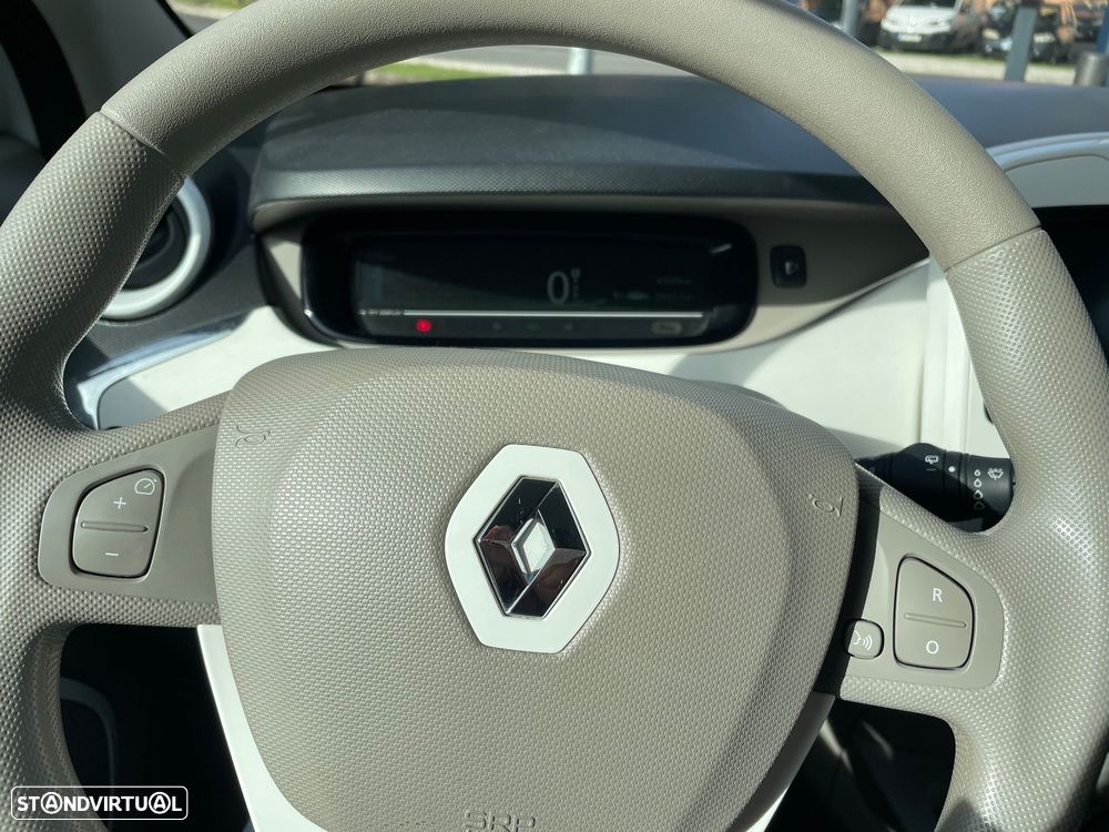 Renault Zoe (c/ Bateria) 22 kwh Life - 2